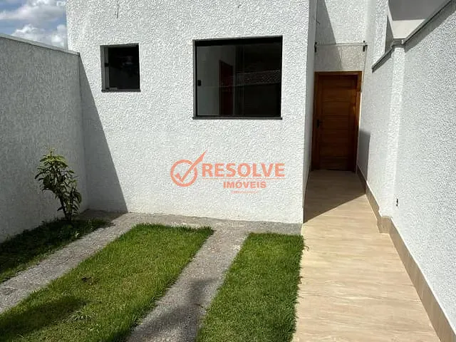 Casa com 160m², para alugar, no bairro Centro em Guararema