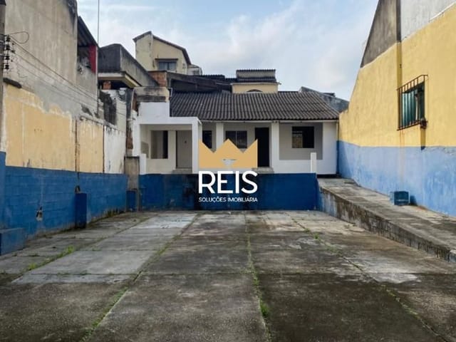 Casa com 270m² 2 quartos e 1 banheiro, à venda, no bairro Campo Grande em Rio de Janeiro