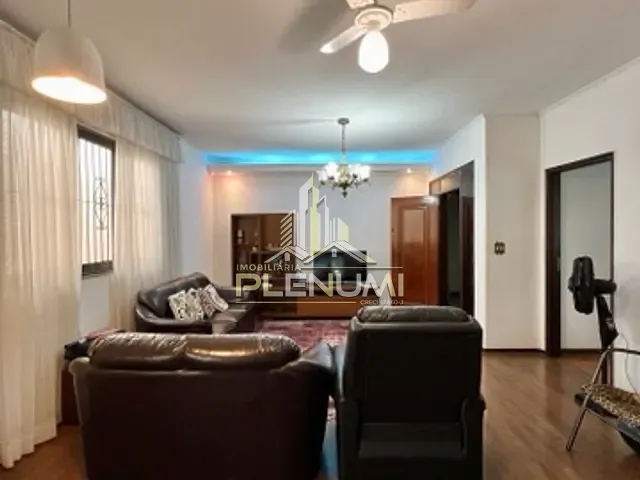 Casa com 310m² 3 quartos e 3 banheiros, à venda, no bairro Zona Central em Rio Claro