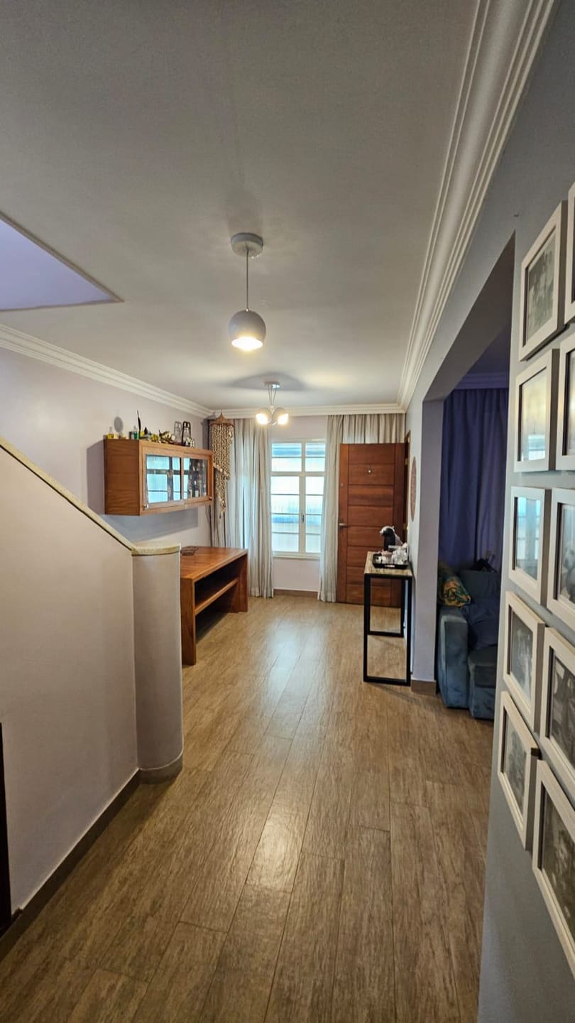 Casa para alugar com 1 quarto, 235m² - Foto 2