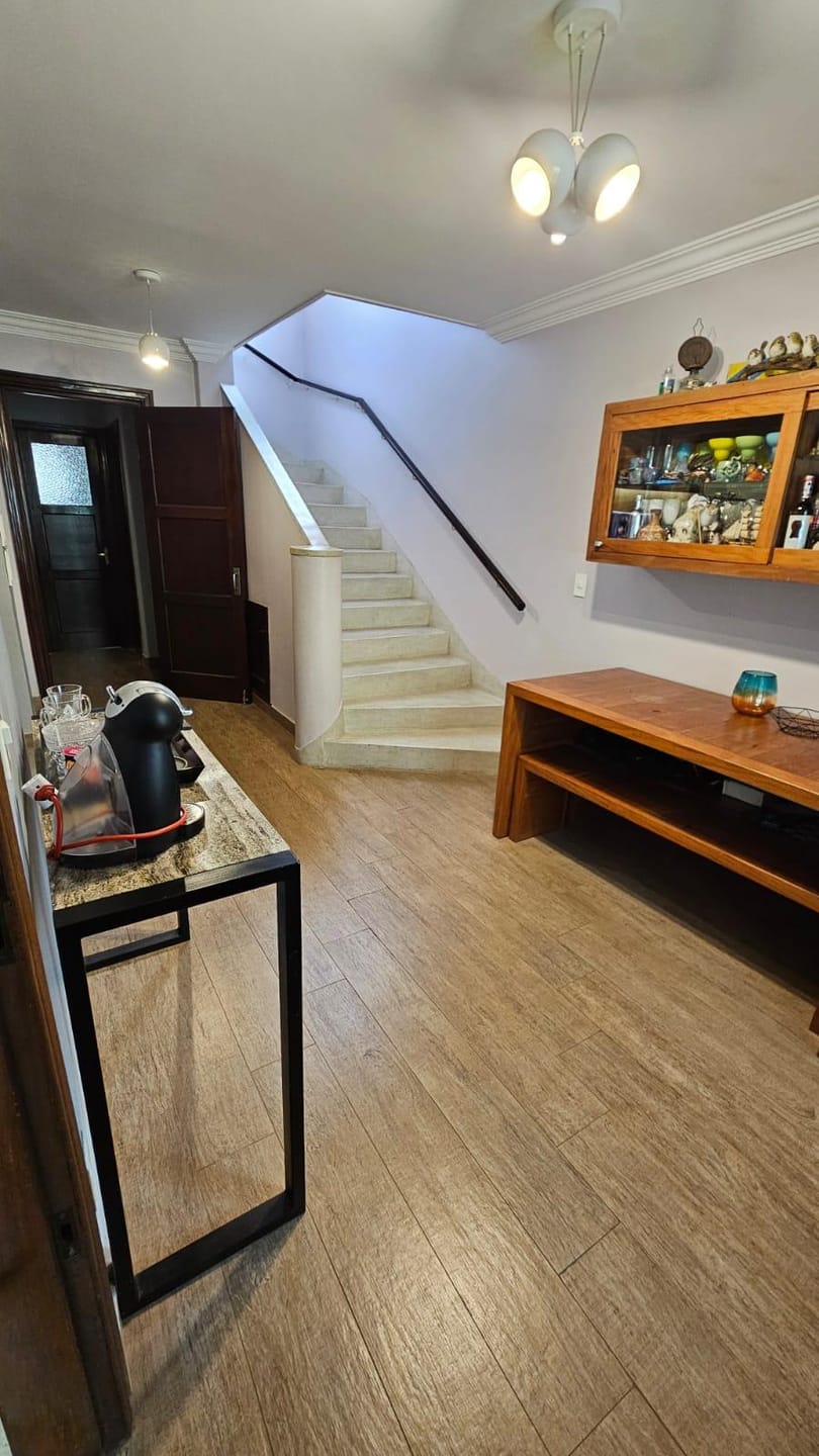 Casa para alugar com 1 quarto, 235m² - Foto 8