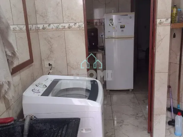 Casa com 250m² 5 quartos e 2 banheiros, à venda, no bairro Jardim Bela Vista em Taubaté