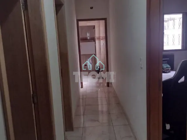 Casa com 250m² 5 quartos e 2 banheiros, à venda, no bairro Jardim Bela Vista em Taubaté