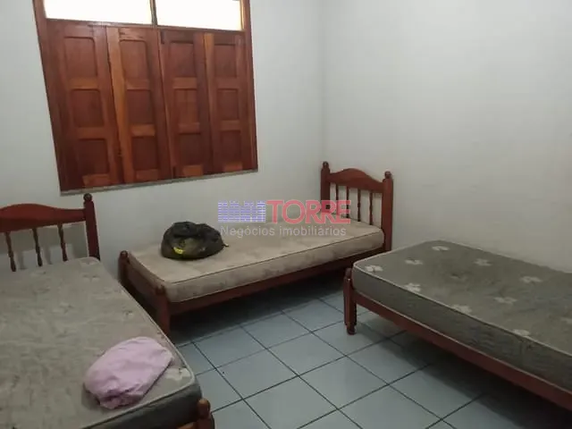 Casa com 525m² 3 quartos e 2 banheiros, à venda, no bairro Olivença em Ilhéus