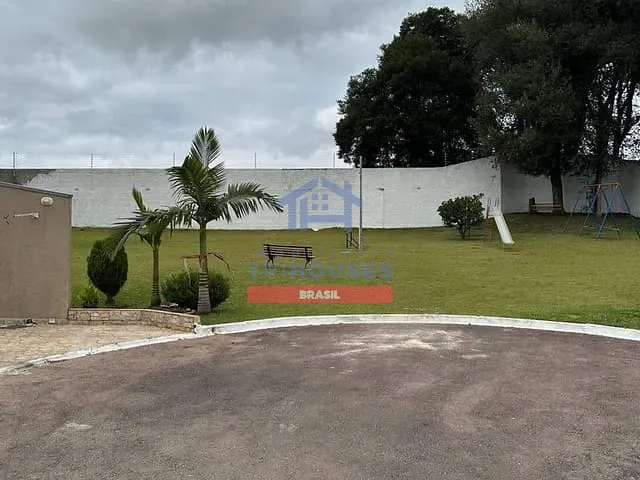 Casa com 80m² 2 quartos e 1 banheiro, à venda, no bairro Costeira em Araucária