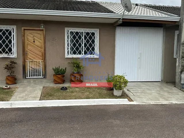 Casa com 80m² 2 quartos e 1 banheiro, à venda, no bairro Costeira em Araucária