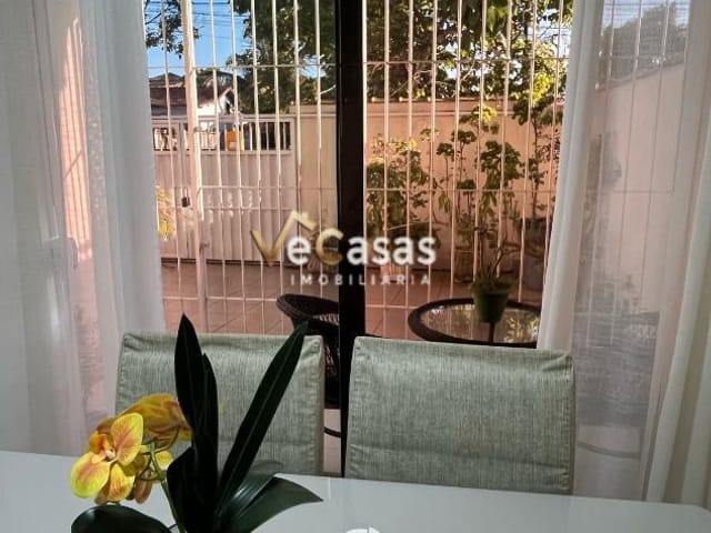 Casa com 132m² 3 quartos e 3 banheiros, à venda, no bairro Jardim Mariléa em Rio das Ostras