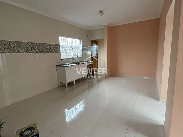 Casa com 250m² 2 quartos e 2 banheiros, à venda, no bairro Residencial Estoril em Taubaté