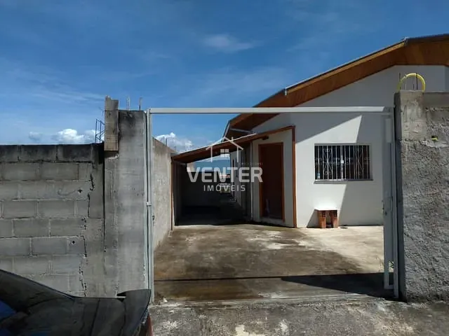 Casa com 250m² 2 quartos e 2 banheiros, à venda, no bairro Residencial Estoril em Taubaté