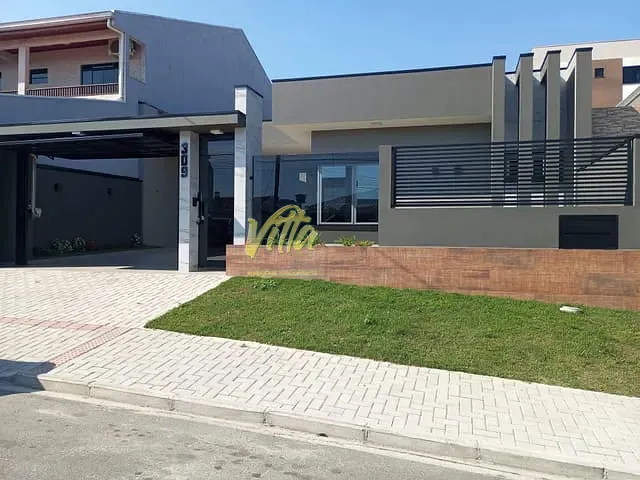 Casa 3 quartos e 5 banheiros, à venda, no bairro Cachoeira em Araucária