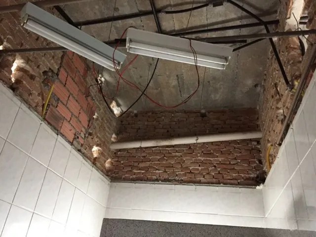 Casa com 310m², à venda ou para alugar, no bairro Vila Pires em Santo André