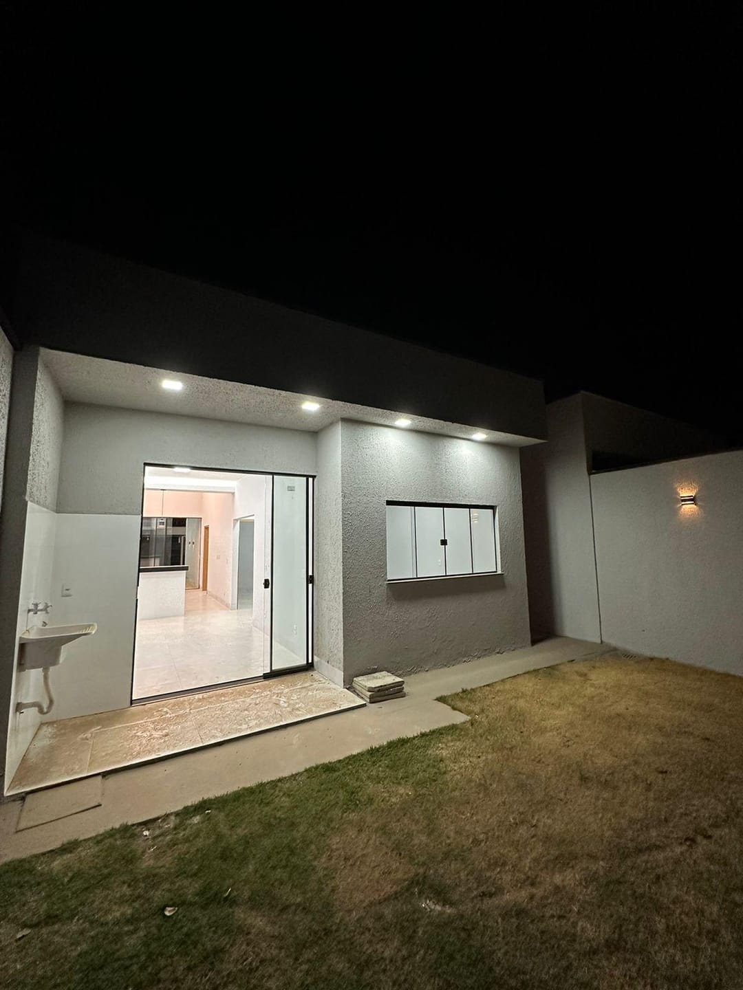 Casa à venda com 2 quartos, 93m² - Foto 14