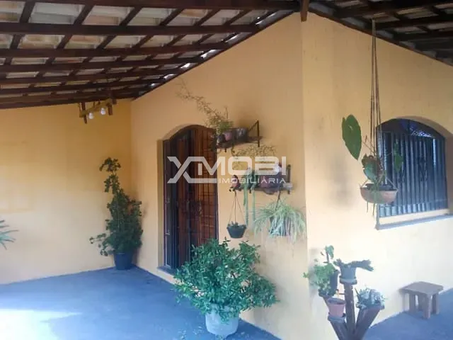 Casa com 800m² 3 quartos e 2 banheiros, à venda, no bairro Centro em Jarinu