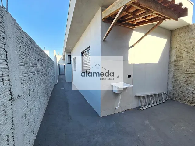 Casa 2 quartos e 1 banheiro, para alugar, no bairro CAMPO BELO em Jacarezinho