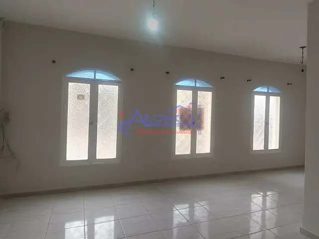 Casa com 238m² 3 quartos e 1 banheiro, à venda, no bairro Centro em Jacareí