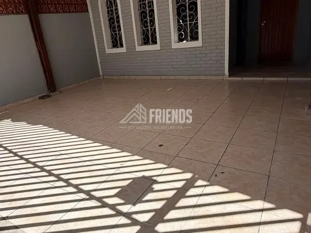 Casa 3 quartos e 2 banheiros, para alugar, no bairro Vila Augusta em Guarulhos