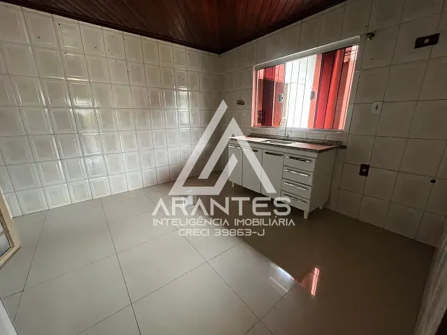 Casa 3 quartos e 2 banheiros, à venda, no bairro Zequinha Amêndola em Barretos