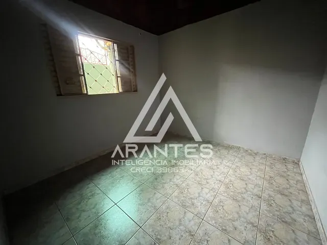 Casa 3 quartos e 2 banheiros, à venda, no bairro Zequinha Amêndola em Barretos
