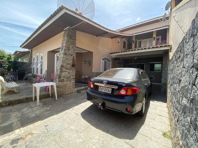 Casa com 200m² 3 quartos e 2 banheiros, à venda, no bairro Horto em Campos dos Goytacazes