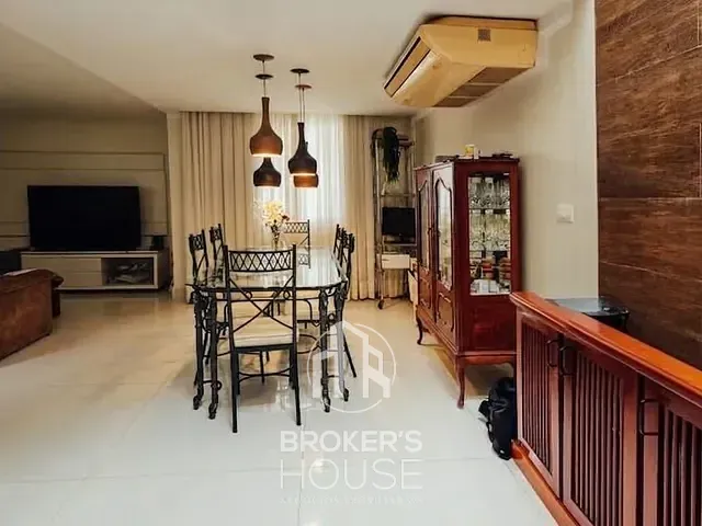Casa com 284m² 3 quartos e 4 banheiros, à venda, no bairro Santa Cecília em Vitória