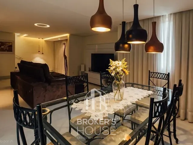 Casa com 284m² 3 quartos e 4 banheiros, à venda, no bairro Santa Cecília em Vitória