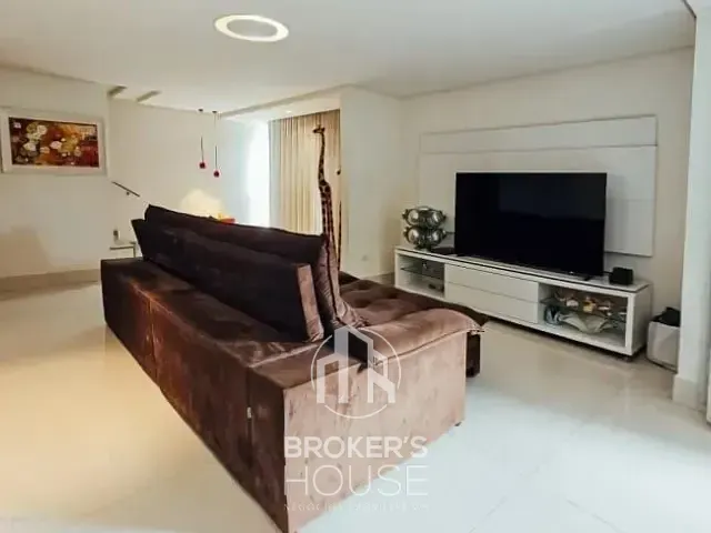 Casa com 284m² 3 quartos e 4 banheiros, à venda, no bairro Santa Cecília em Vitória