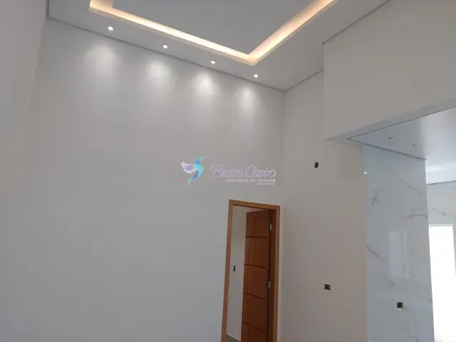 Casa com 175m² 3 quartos e 2 banheiros, à venda, no bairro Nova Cerejeira em Atibaia