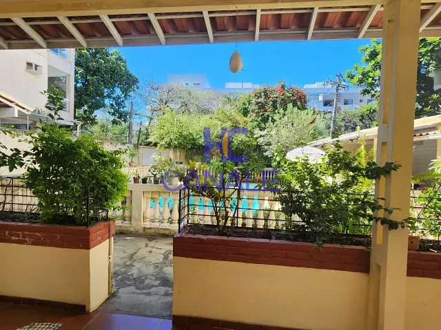 Casa com 500m² 3 quartos e 4 banheiros, à venda, no bairro Recreio dos Bandeirantes em Rio de Janeiro