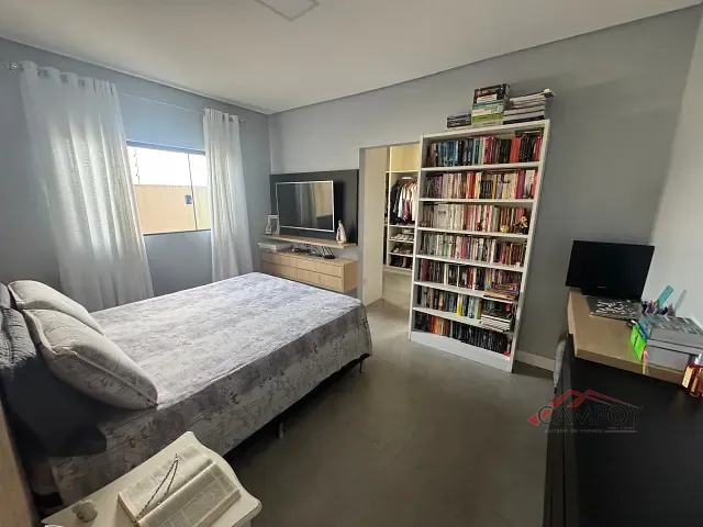 Casa 2 quartos e 2 banheiros, à venda, no bairro Vila Santa Rosa em Apucarana