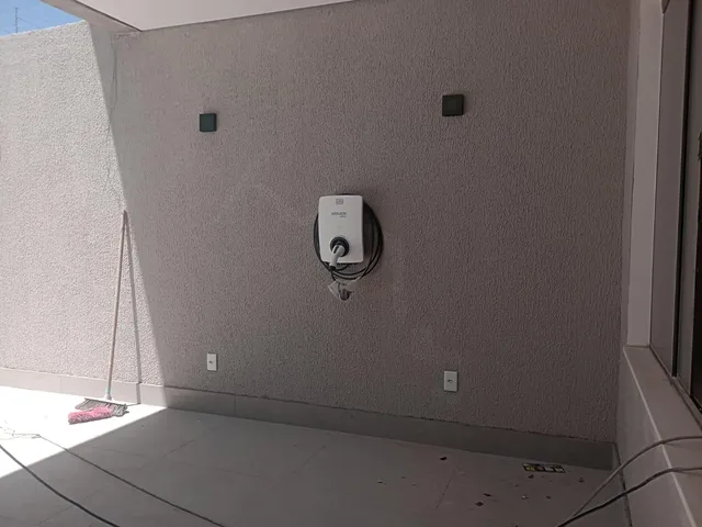 Casa com 200m² 3 quartos e 5 banheiros, à venda, no bairro Riacho Fundo I em Brasília