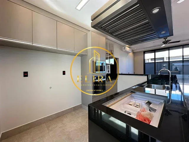 Casa com 458m² 2 quartos e 3 banheiros, à venda ou para alugar, no bairro Jardim Firenze em Santa Bárbara D'Oeste