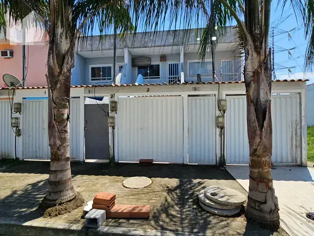 Casa com 35m² 1 quarto e 1 banheiro, à venda, no bairro Palhada em Nova Iguaçu