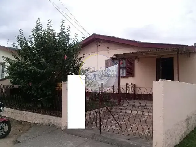 Casa 2 quartos e 2 banheiros, à venda, no bairro Fragata em Pelotas