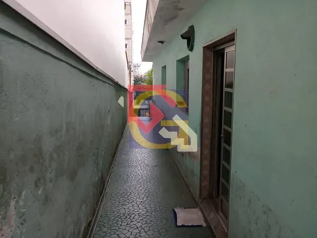 Casa com 500m² 3 quartos e 2 banheiros, à venda, no bairro Parque São Vicente em Mauá