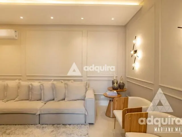 Casa com 320m² 3 quartos e 3 banheiros, à venda, no bairro Jardim Carvalho em Ponta Grossa