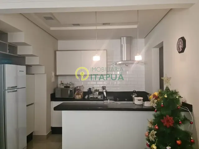 Casa 3 quartos e 3 banheiros, à venda, no bairro Jardim Jockey Club em Londrina