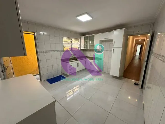 Casa com 144m² 3 quartos e 3 banheiros, à venda, no bairro Pestana em Osasco