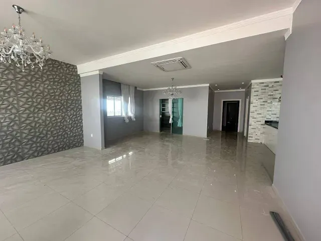 Casa 3 quartos e 2 banheiros, para alugar, no bairro Clériston Andrade em Paulo Afonso