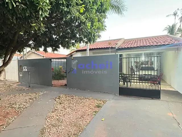 Casa 4 quartos e 3 banheiros, à venda, no bairro Jardim Rondônia em Rondonópolis