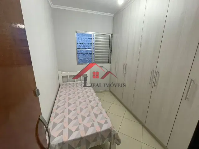 Casa com 181m² 5 quartos e 2 banheiros, à venda, no bairro Vila Vitória em Santo André