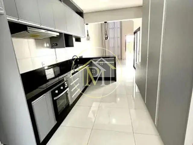 Casa com 154m² 3 quartos e 2 banheiros, à venda, no bairro Parque São Bento em Sorocaba