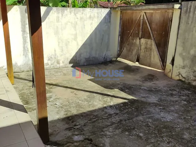 Casa 5 quartos e 3 banheiros, à venda, no bairro Malhado em Ilhéus