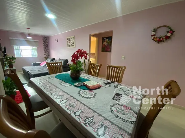 Casa com 360m² 3 quartos e 3 banheiros, à venda, no bairro Centro em Balneário Barra do Sul
