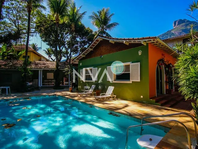Casa com 1100m² 5 quartos e 8 banheiros, à venda, no bairro Itanhangá em Rio de Janeiro