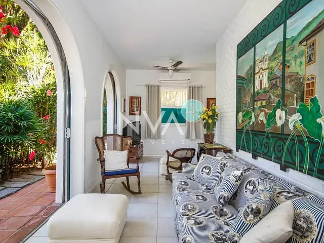 Casa com 1100m² 5 quartos e 8 banheiros, à venda, no bairro Itanhangá em Rio de Janeiro