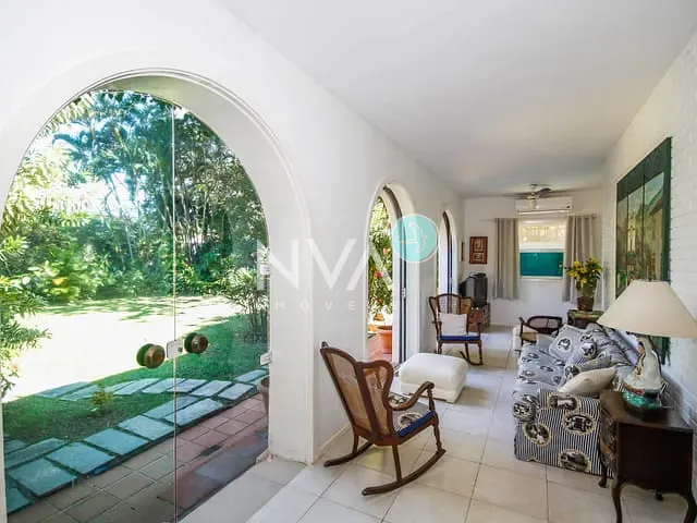 Casa com 1100m² 5 quartos e 8 banheiros, à venda, no bairro Itanhangá em Rio de Janeiro