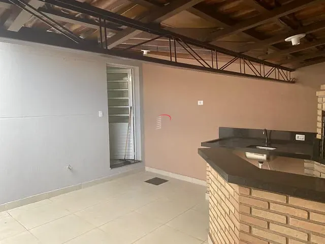 Casa com 100m² 3 quartos e 2 banheiros, à venda, no bairro Conjunto Habitacional Santiago II em Londrina