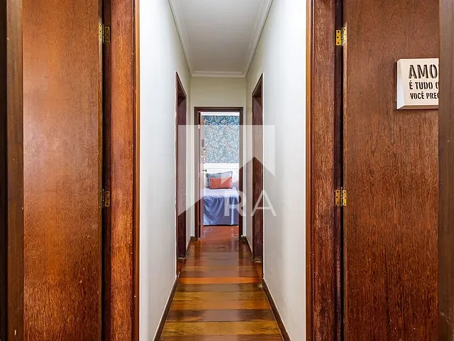 Casa com 350m² 4 quartos e 4 banheiros, à venda, no bairro Setor de Habitações Individuais Sul em Brasília