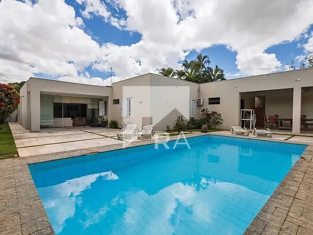 Casa com 350m² 4 quartos e 4 banheiros, à venda, no bairro Setor de Habitações Individuais Sul em Brasília