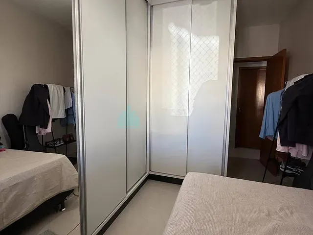 Casa 2 quartos e 2 banheiros, à venda, no bairro Vila União em Catalão